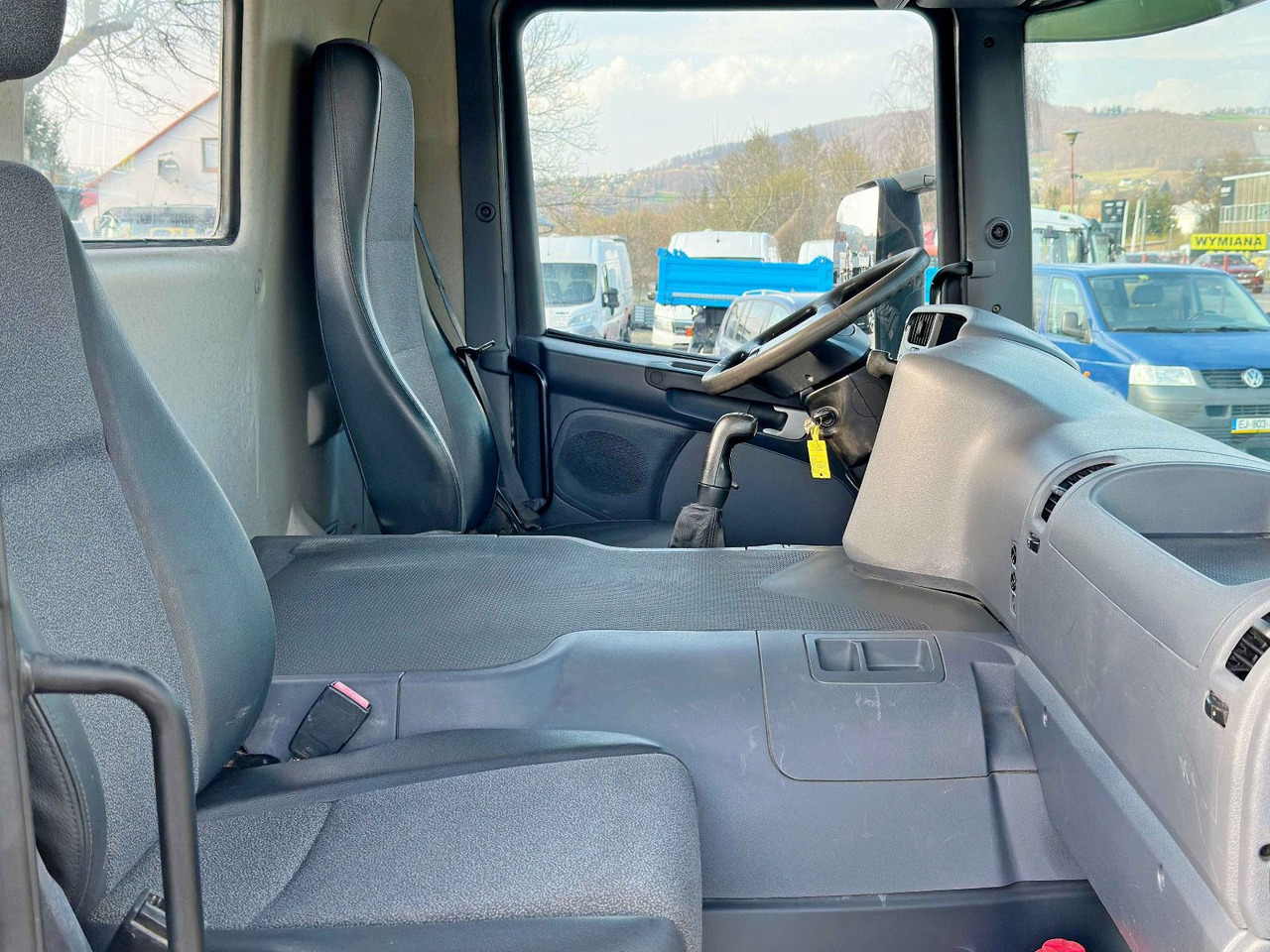 Лизинг на  Scania Premium 310 * ABSCHLEPPWAGEN 9,10 m * TOPZUSTAND Scania Premium 310 * ABSCHLEPPWAGEN 9,10 m * TOPZUSTAND: слика 10