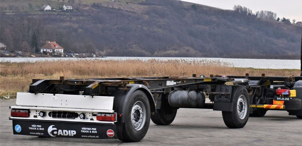 Schmitz Cargobull Anhänger 6,90m * TOPZUSTAND ! Schmitz Cargobull Anhänger 6,90m * TOPZUSTAND ! - Шасијска приколка: слика 5 Schmitz Cargobull Anhänger 6,90m * TOPZUSTAND ! Schmitz Cargobull Anhänger 6,90m * TOPZUSTAND ! - Шасијска приколка: слика 5