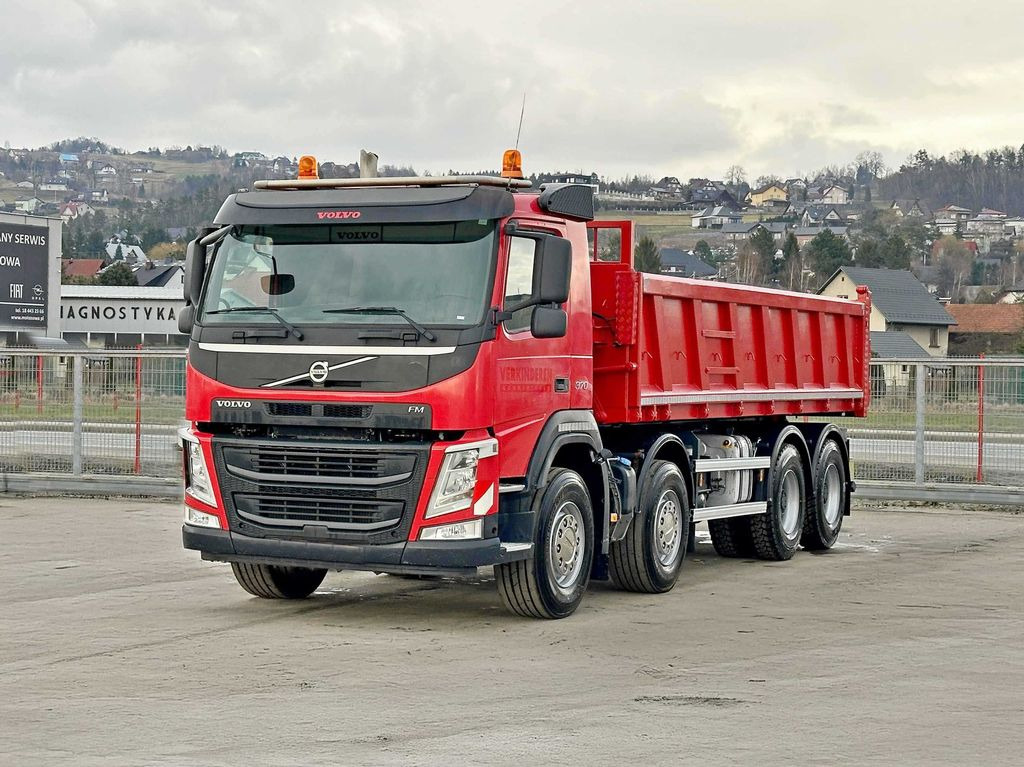 Volvo FM 370 Kipper 6,20 m + BORDMATIC / 8x4 - Кипер, Камион со кран: слика 2 Volvo FM 370 Kipper 6,20 m + BORDMATIC / 8x4 - Кипер, Камион со кран: слика 2
