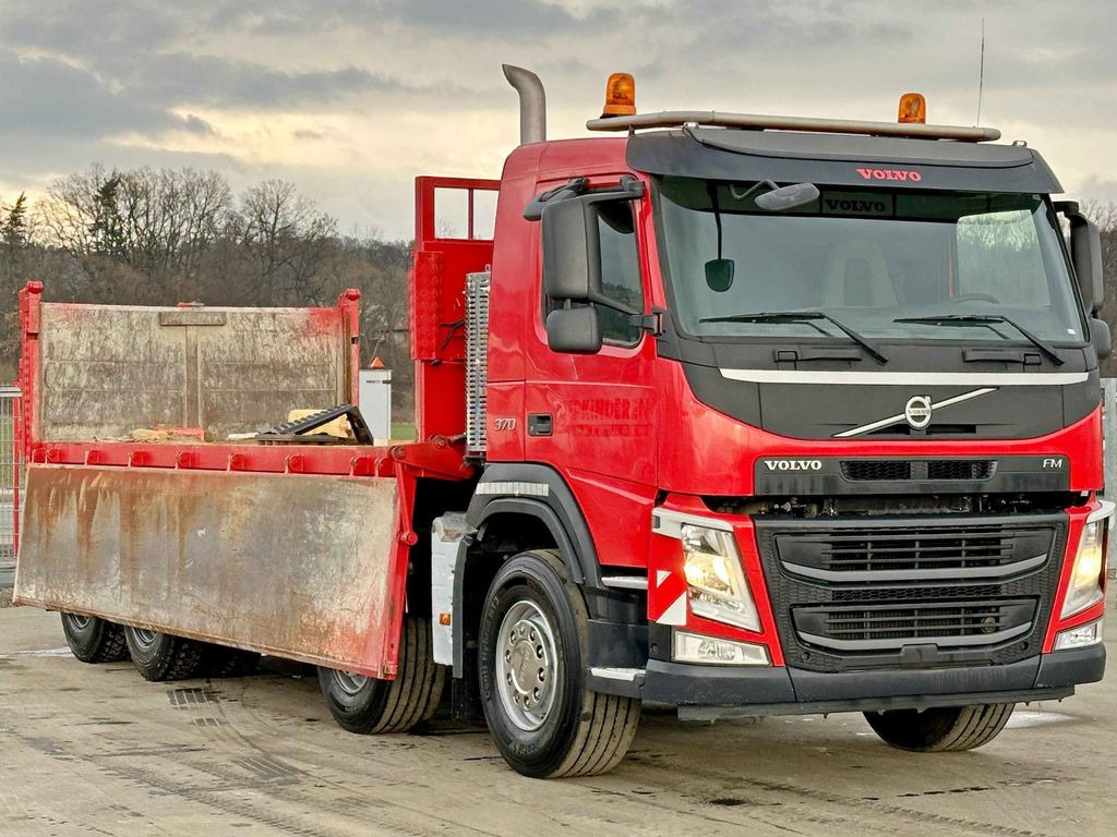 Volvo FM 370 Kipper 6,20 m + BORDMATIC / 8x4 - Кипер, Камион со кран: слика 5 Volvo FM 370 Kipper 6,20 m + BORDMATIC / 8x4 - Кипер, Камион со кран: слика 5