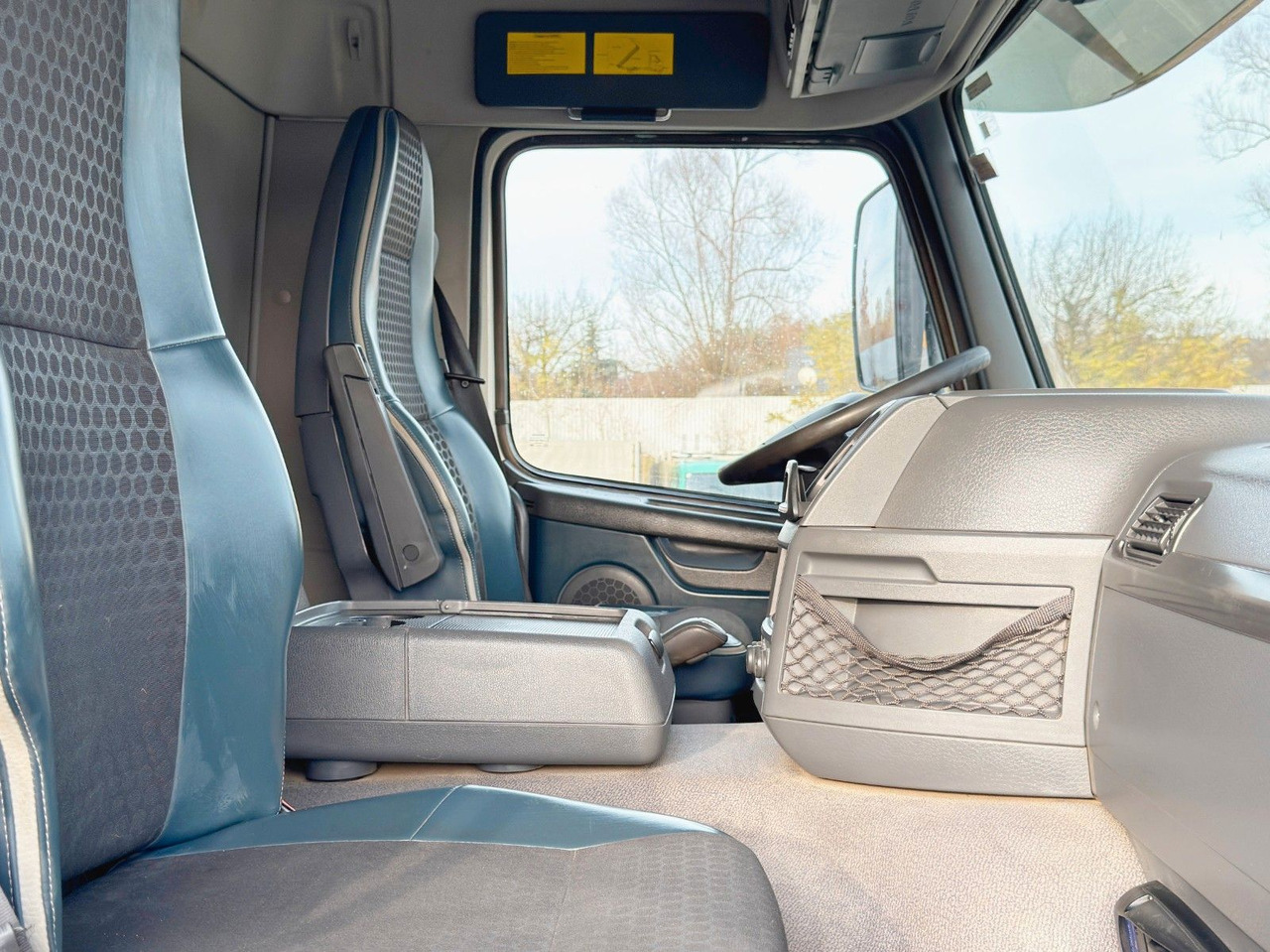 Камион со кран Volvo FMX 460 Kipper 6,40m + PALFINGER PK 18002 EH D: слика 11 Камион со кран Volvo FMX 460 Kipper 6,40m + PALFINGER PK 18002 EH D: слика 11