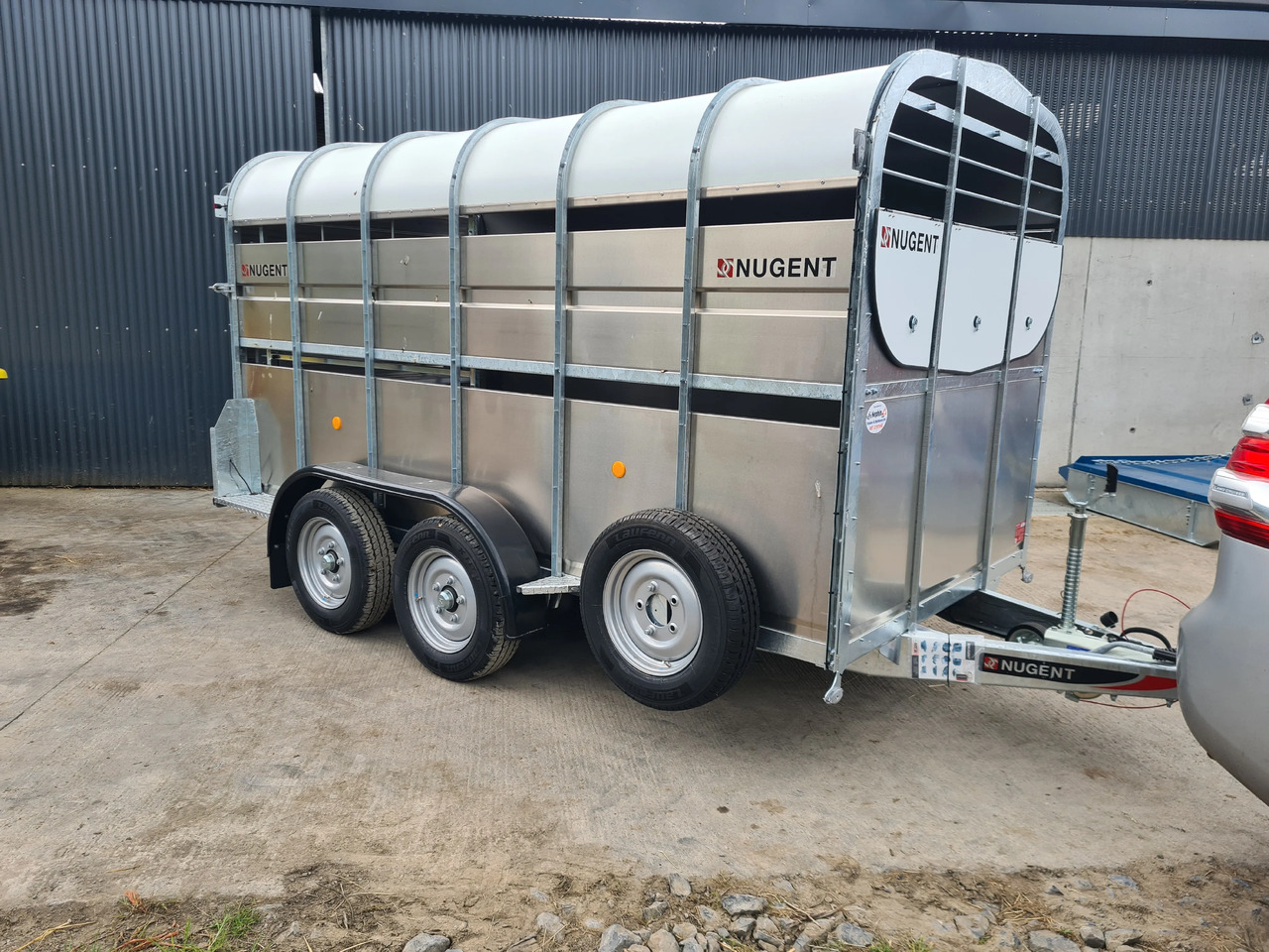 12 x 6 Nugent Livestock Trailer - Приколка за добиток: слика 1 12 x 6 Nugent Livestock Trailer - Приколка за добиток: слика 1