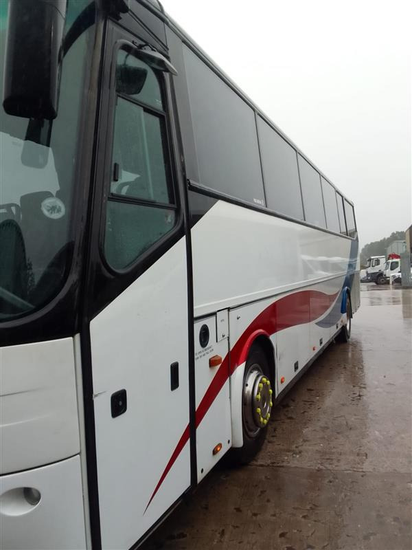2006 Bova Futura, Daf engine, 6 speed manual gearbox - Патнички вагон автобус: слика 2 2006 Bova Futura, Daf engine, 6 speed manual gearbox - Патнички вагон автобус: слика 2
