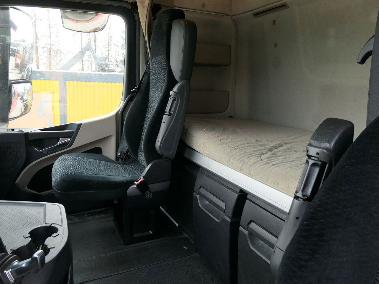 Лизинг на Mercedes-Benz Actros 1845  Mercedes-Benz Actros 1845: слика 12