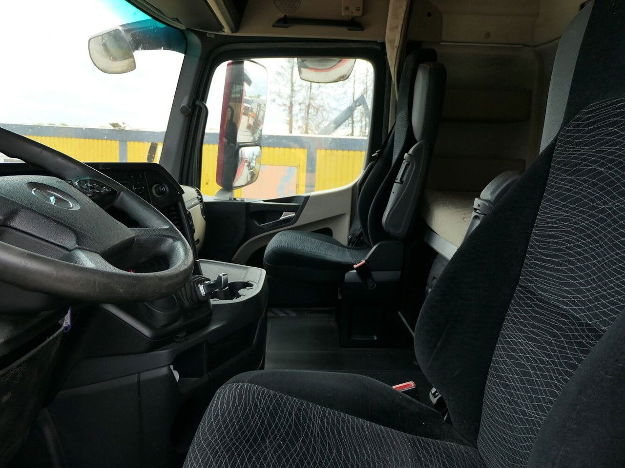 Лизинг на Mercedes-Benz Actros 1845  Mercedes-Benz Actros 1845: слика 11