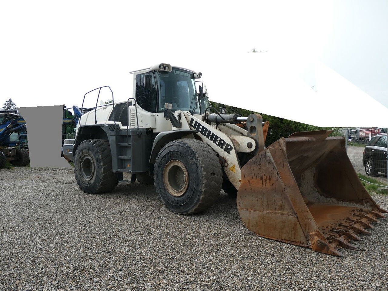 Liebherr L 576 - Натоварувач на тркала: слика 1 Liebherr L 576 - Натоварувач на тркала: слика 1