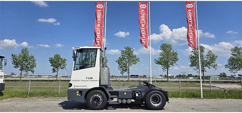 Mafi T230 - Трактор на терминалот: слика 3 Mafi T230 - Трактор на терминалот: слика 3
