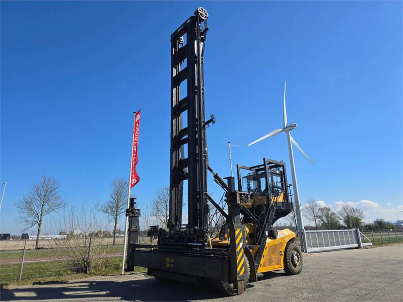 Sany SDCY100K7GC-T - Ракувач со контејнери: слика 4 Sany SDCY100K7GC-T - Ракувач со контејнери: слика 4