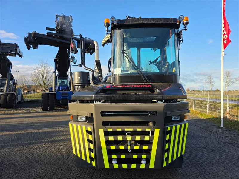 Terberg RT403 4x4 - Трактор на терминалот: слика 5 Terberg RT403 4x4 - Трактор на терминалот: слика 5