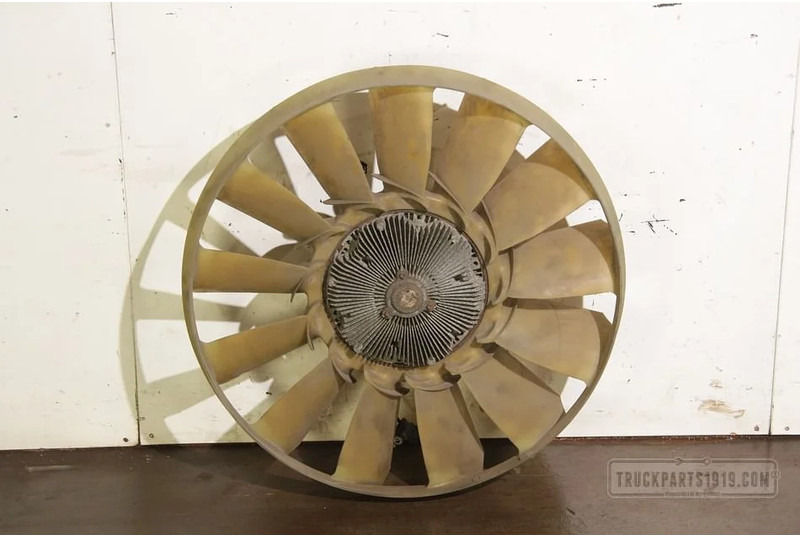 Behr HELLA SERVICE Cooling System Visco koppeling MB MP4 - Фен за Камион: слика 1 Behr HELLA SERVICE Cooling System Visco koppeling MB MP4 - Фен за Камион: слика 1