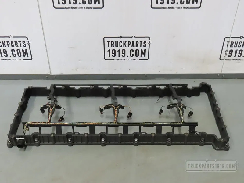 DAF 2253221 Kleppenmantel DAF MX - Блок на цилиндерот за Камион: слика 1 DAF 2253221 Kleppenmantel DAF MX - Блок на цилиндерот за Камион: слика 1