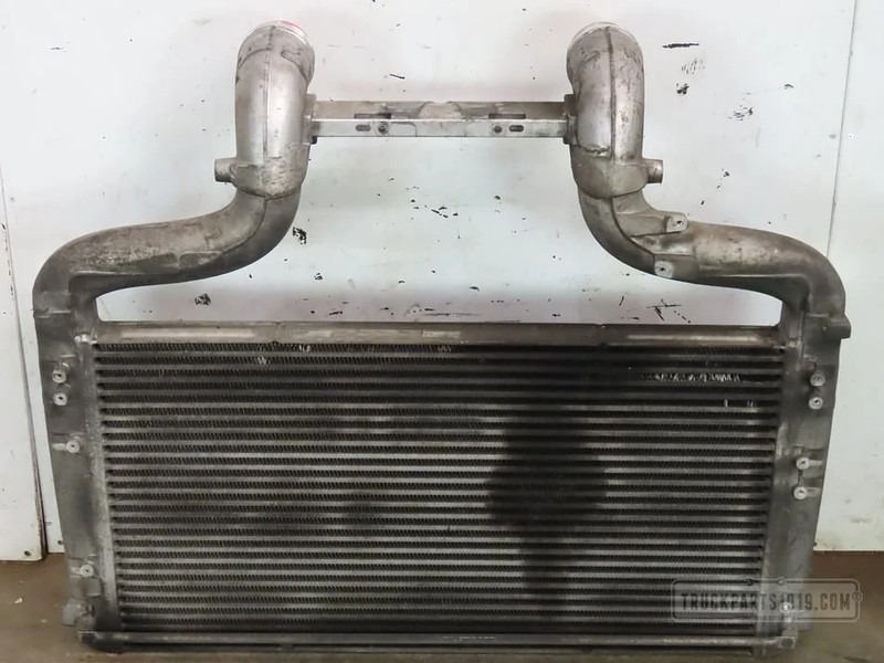 DAF CF Cooling System Interkoeler DAF CF - Радијатор за Камион: слика 2 DAF CF Cooling System Interkoeler DAF CF - Радијатор за Камион: слика 2