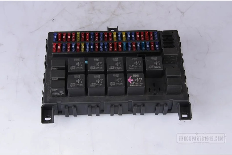 DAF Electrical System Centrale electra box DAF - Осигурач за Камион: слика 1 DAF Electrical System Centrale electra box DAF - Осигурач за Камион: слика 1