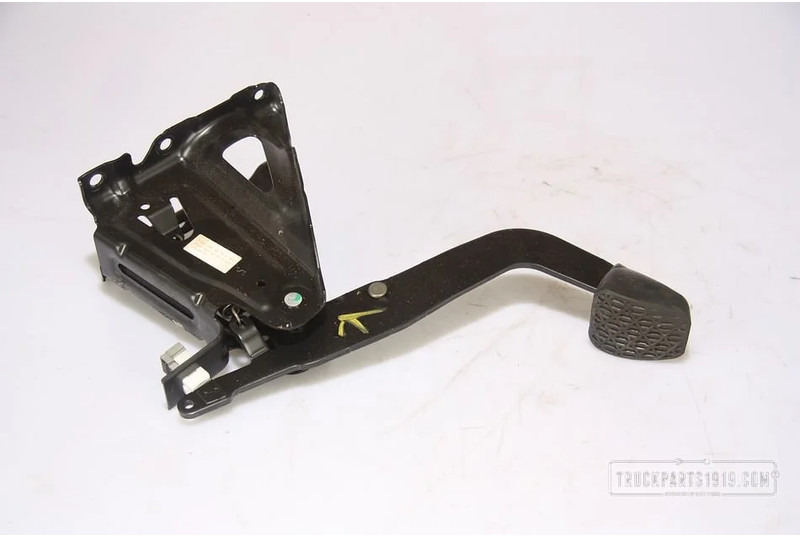 Mercedes-Benz Body & Chassis Parts Rempedaal Unit Sprinter - Педала за Камион: слика 1 Mercedes-Benz Body & Chassis Parts Rempedaal Unit Sprinter - Педала за Камион: слика 1