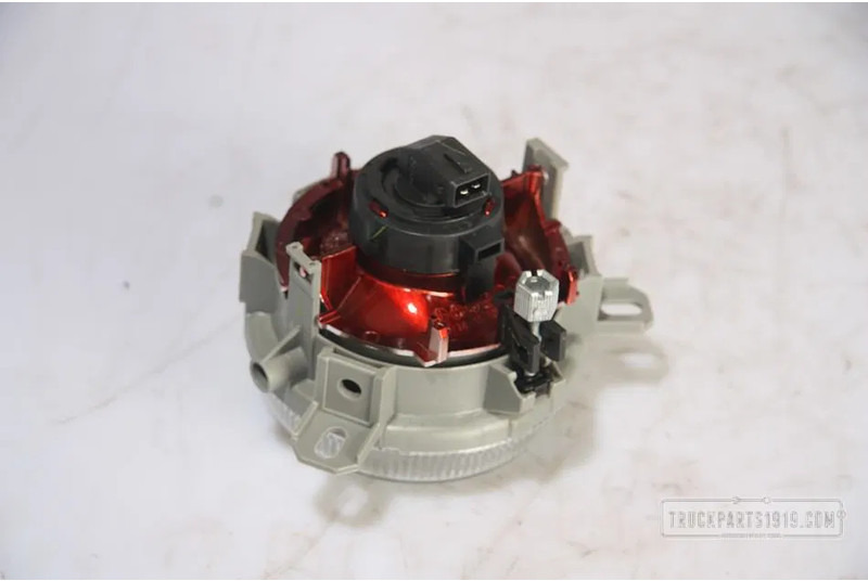 Renault Magnum 7420881197 Mistlamp - Светла за магла за Камион: слика 2 Renault Magnum 7420881197 Mistlamp - Светла за магла за Камион: слика 2