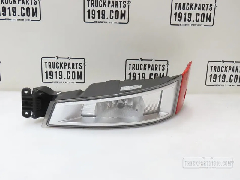Volvo 22332592 | Mistlamp Li. - Светла за магла за Камион: слика 1 Volvo 22332592 | Mistlamp Li. - Светла за магла за Камион: слика 1