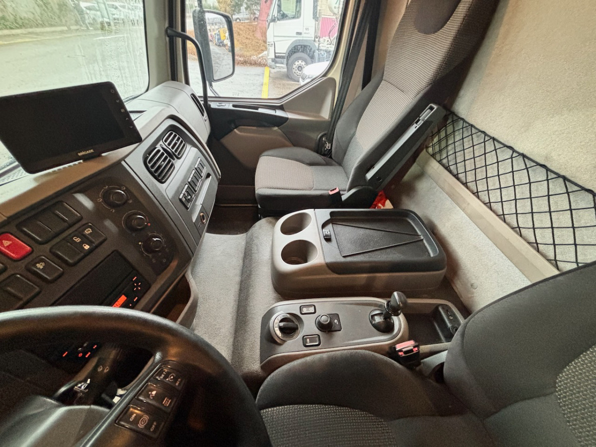 DAF LF 280 I 4x2 - Камион ладилник: слика 5 DAF LF 280 I 4x2 - Камион ладилник: слика 5