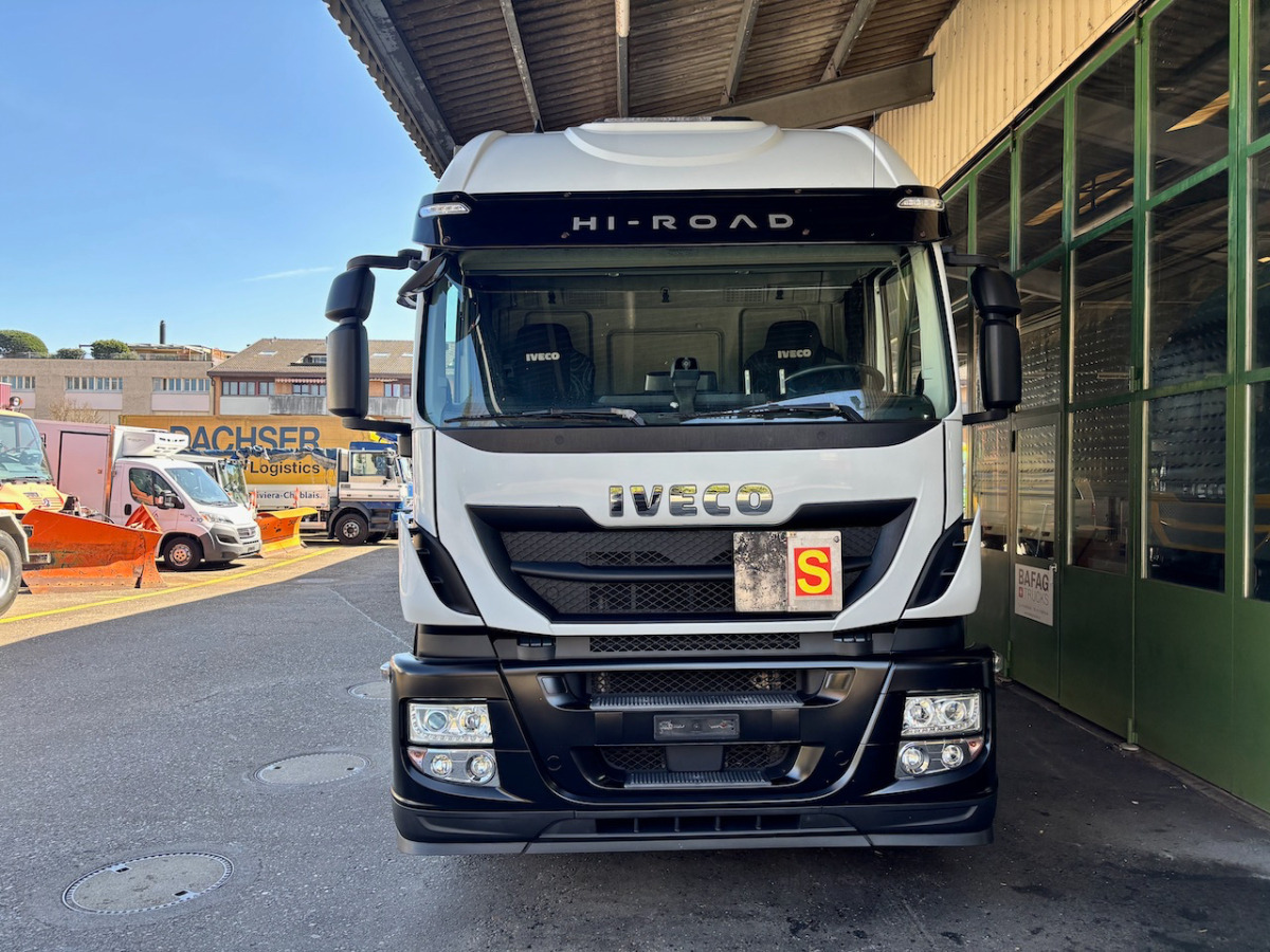 IVECO 190S42 Stralis - Камион со церада: слика 2 IVECO 190S42 Stralis - Камион со церада: слика 2