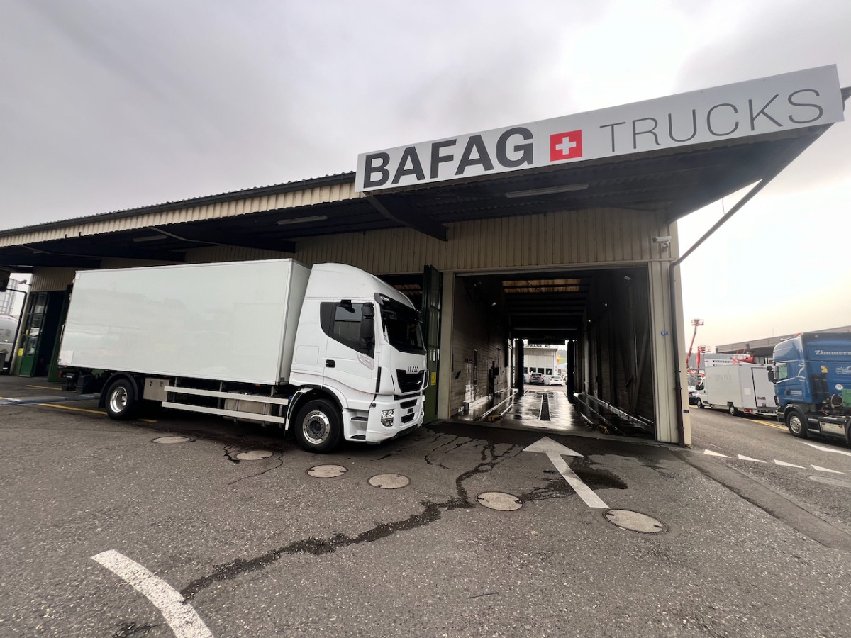 IVECO 190S46 Stralis - Камион сандучар: слика 2 IVECO 190S46 Stralis - Камион сандучар: слика 2