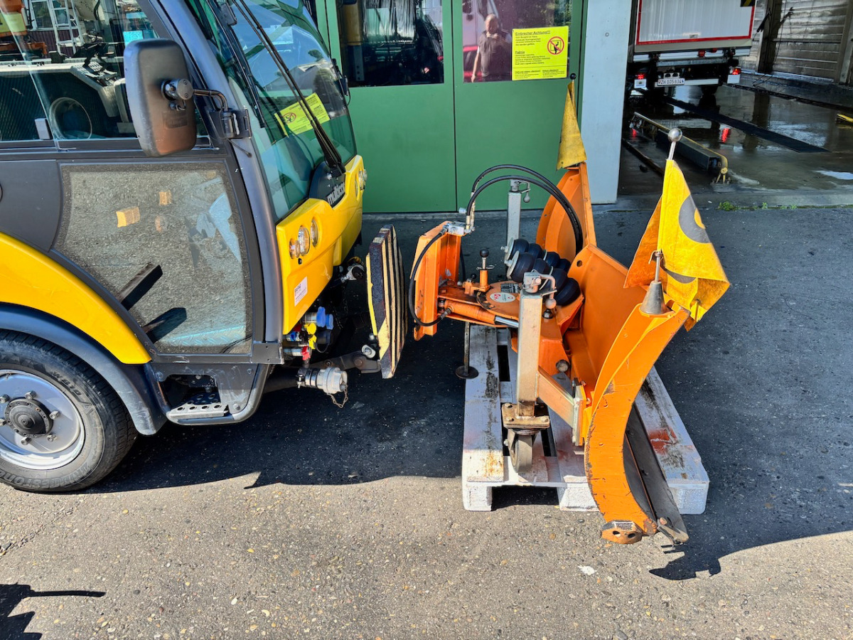 MULTICAR Tremo X56 - Комунално/ Специјално возило: слика 4 MULTICAR Tremo X56 - Комунално/ Специјално возило: слика 4