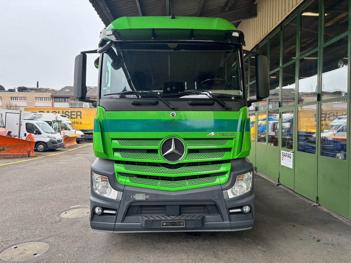 MERCEDES 2543 6x2 - Транспортер на контејнер/ Камион со променливо тело: слика 3 MERCEDES 2543 6x2 - Транспортер на контејнер/ Камион со променливо тело: слика 3