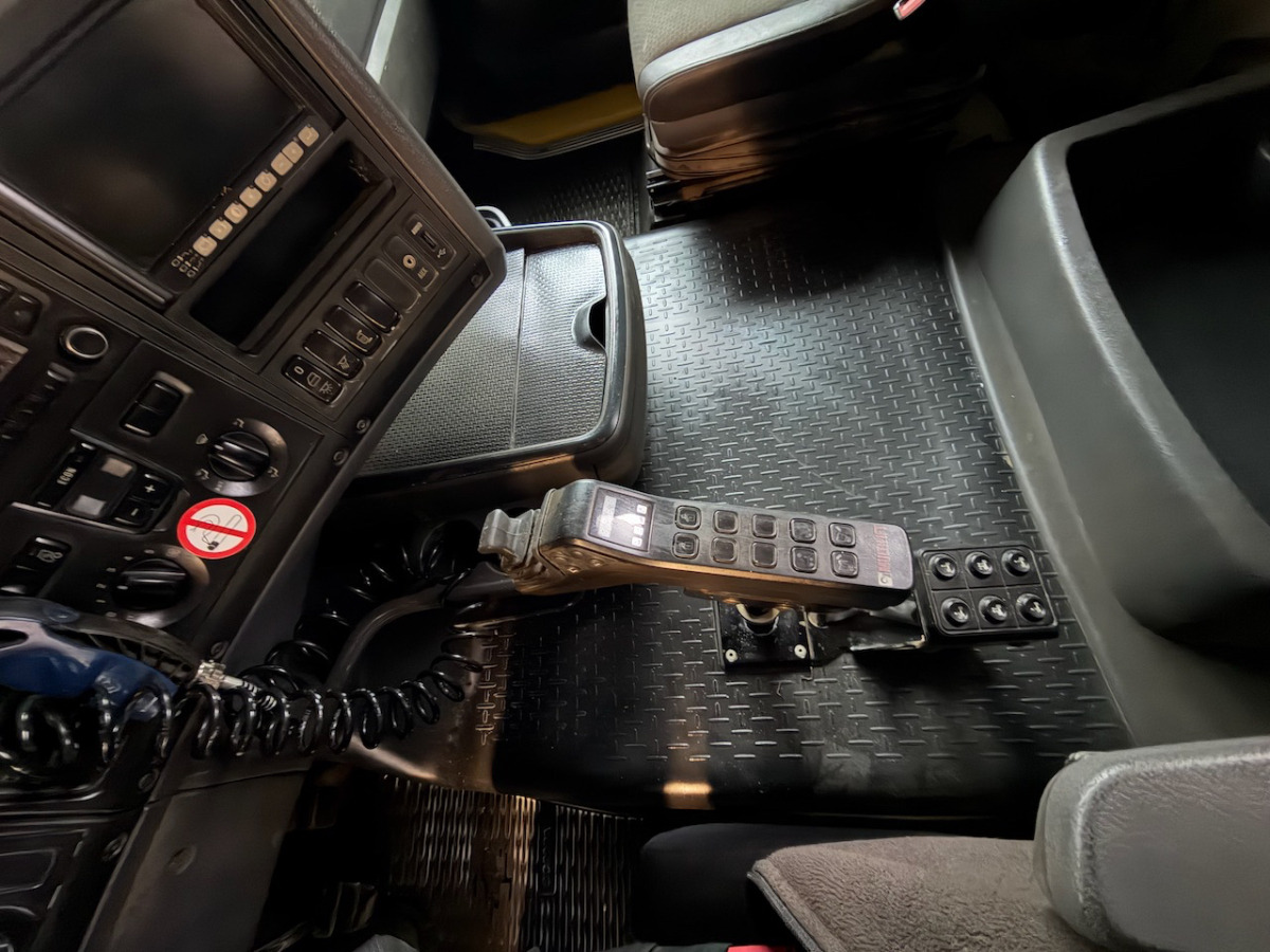 SCANIA R450 - Камион со кука за подигање: слика 5 SCANIA R450 - Камион со кука за подигање: слика 5