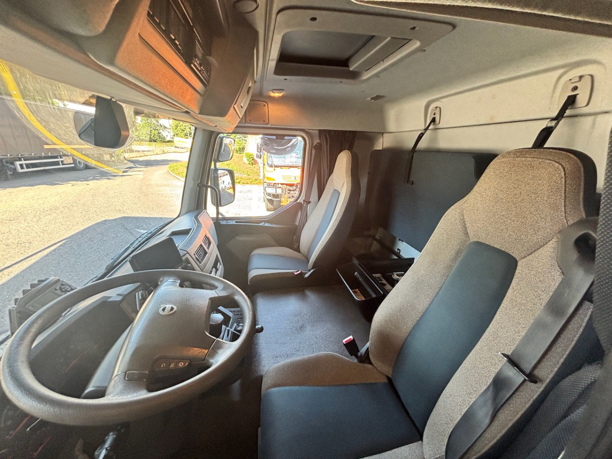 VOLVO FL-280 - Камион со церада: слика 4 VOLVO FL-280 - Камион со церада: слика 4