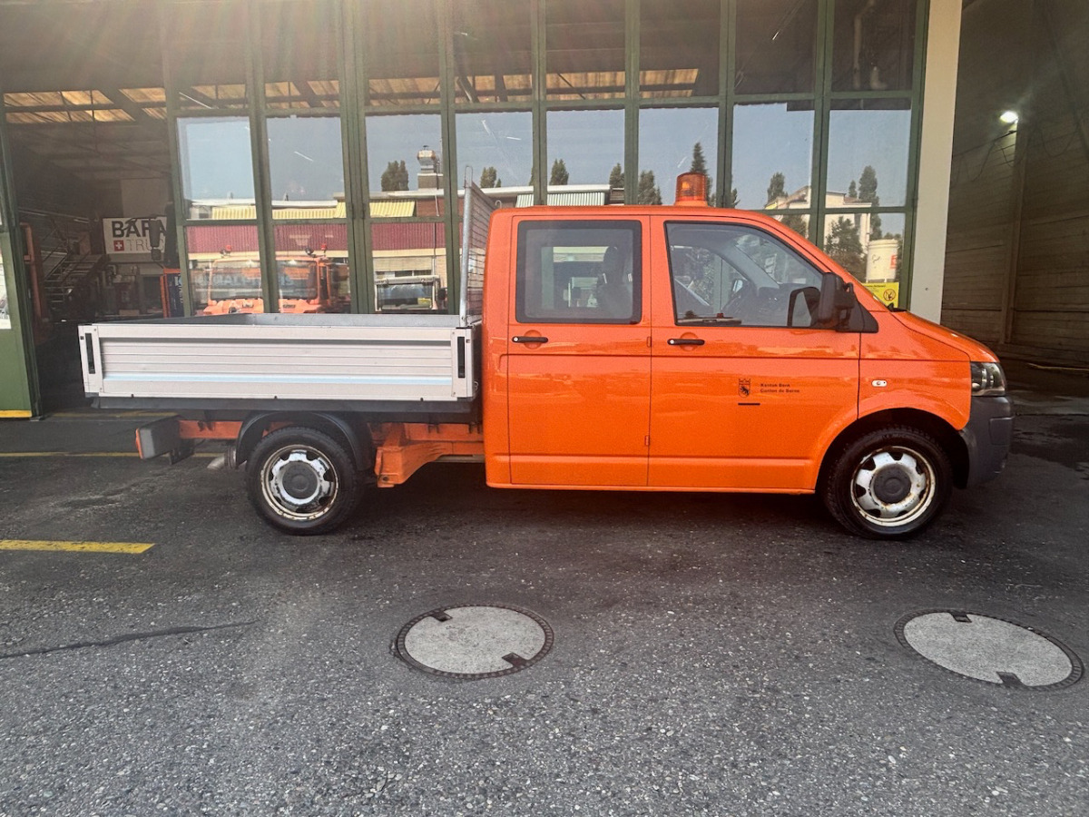 VW T5 Transporter - Комбе со отворен сандак: слика 4 VW T5 Transporter - Комбе со отворен сандак: слика 4