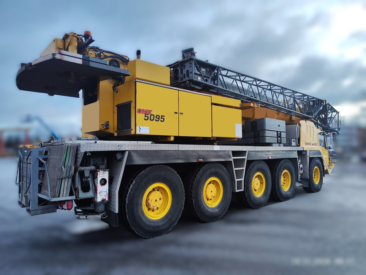 Grove GMK 5095 - Мобилен кран: слика 2 Grove GMK 5095 - Мобилен кран: слика 2