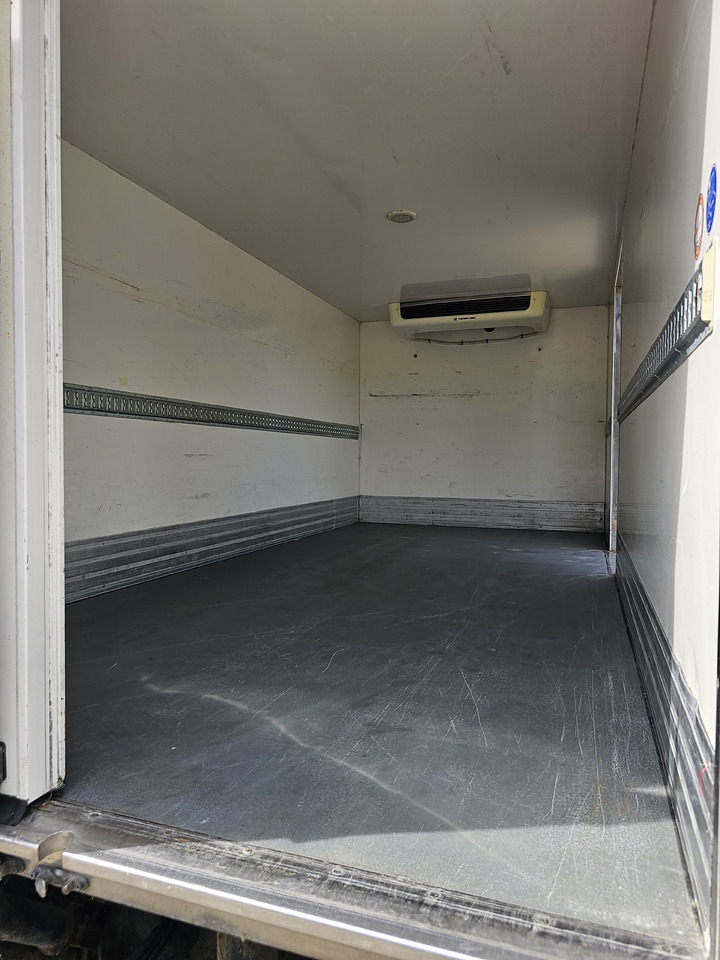 IVECO EUROCARGO 75-190 LBW Palfinger - Камион ладилник: слика 3 IVECO EUROCARGO 75-190 LBW Palfinger - Камион ладилник: слика 3