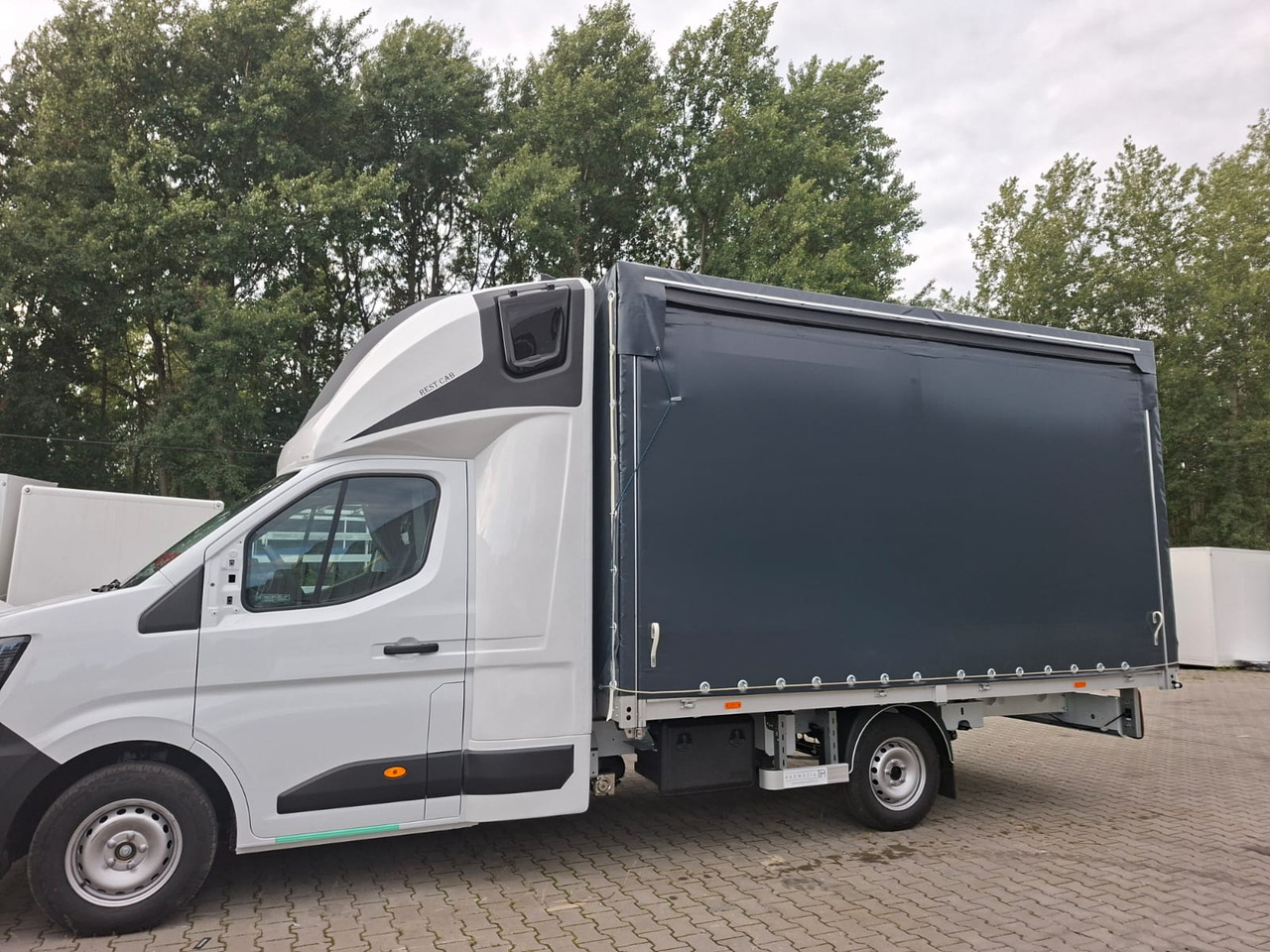 Renault Master 8PAL Double Cab - Комбе со церада, Комби со двојна кабина: слика 3 Renault Master 8PAL Double Cab - Комбе со церада, Комби со двојна кабина: слика 3
