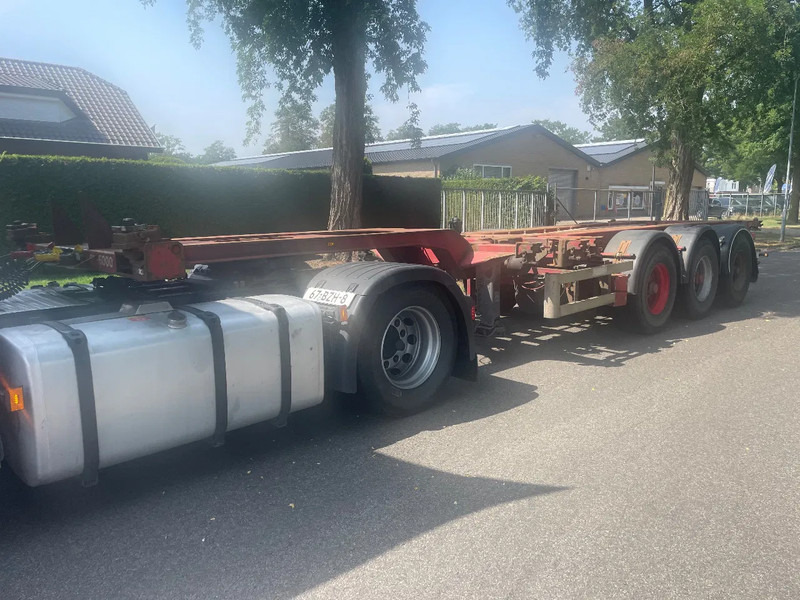 Renders 2x 20 1x 30 1x 40 in prijs verlaagt - Транспортер на контејнер/ Полуприколка со променливо тело: слика 1 Renders 2x 20 1x 30 1x 40 in prijs verlaagt - Транспортер на контејнер/ Полуприколка со променливо тело: слика 1