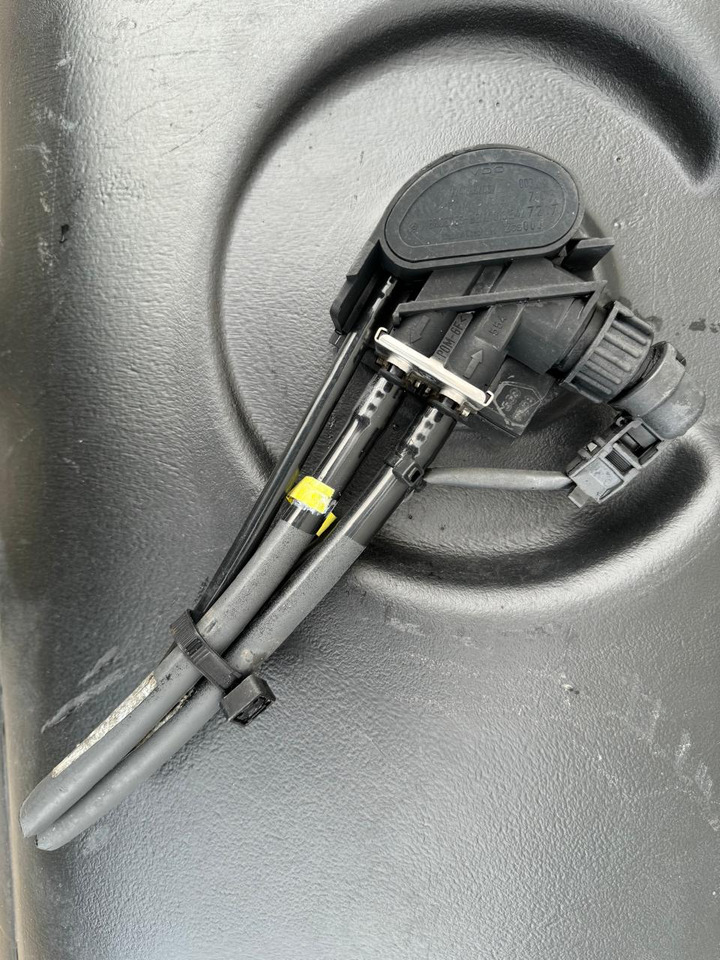 FUEL TANK MERCEDES AXOR - Резервоар за гориво: слика 3 FUEL TANK MERCEDES AXOR - Резервоар за гориво: слика 3