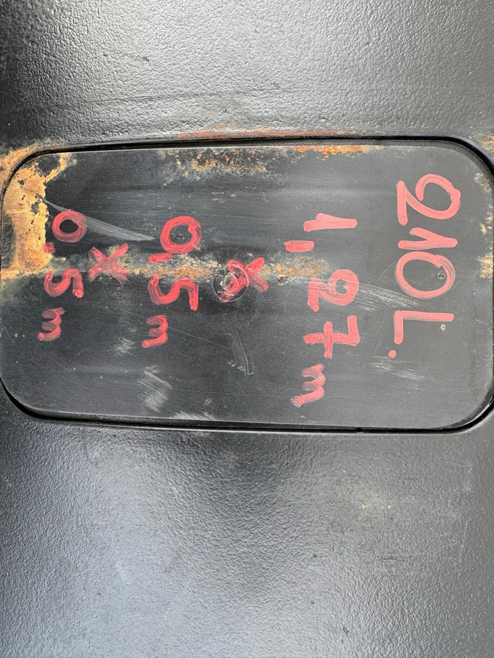 FUEL TANK MERCEDES AXOR - Резервоар за гориво: слика 4 FUEL TANK MERCEDES AXOR - Резервоар за гориво: слика 4