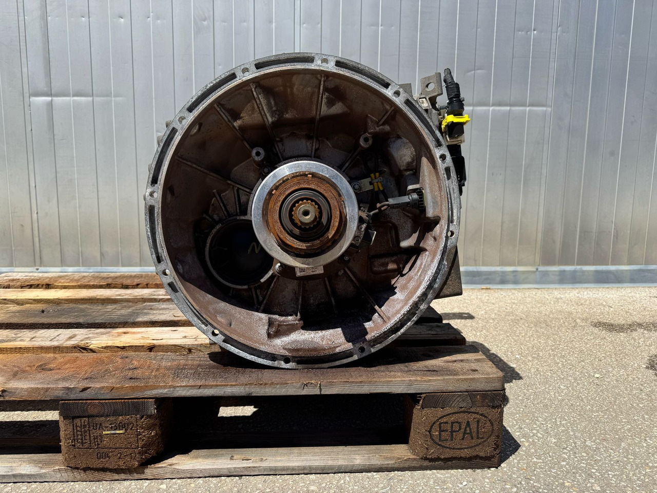 GEARBOX ATEGO EURO 6 715066 G90-6 - Менувач и делови: слика 1 GEARBOX ATEGO EURO 6 715066 G90-6 - Менувач и делови: слика 1