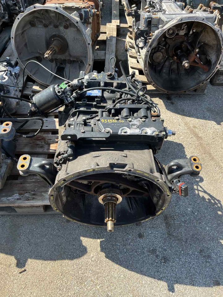 GEARBOX MAN ZF 9S1310 - Менувач и делови за Камион: слика 1 GEARBOX MAN ZF 9S1310 - Менувач и делови за Камион: слика 1