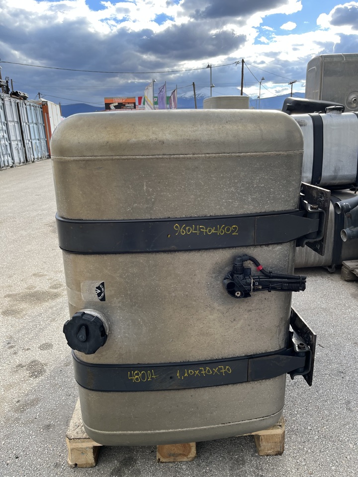 Резервоар за гориво за Камион MERCEDES-BENZ,MAN ACTROS MP4,TGA,TGX: слика 8 Резервоар за гориво за Камион MERCEDES-BENZ,MAN ACTROS MP4,TGA,TGX: слика 8