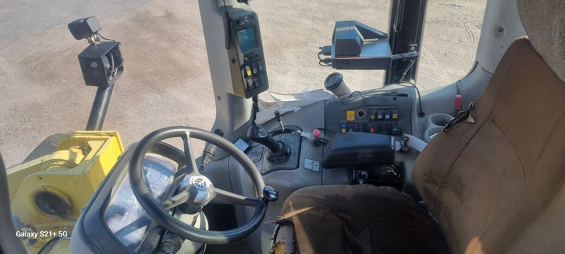 New Holland W270 - Натоварувач на тркала: слика 5 New Holland W270 - Натоварувач на тркала: слика 5