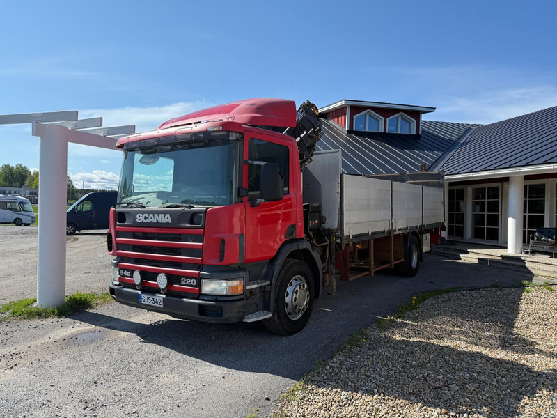 Scania P94D - Камион со платформа, Камион со кран: слика 1 Scania P94D - Камион со платформа, Камион со кран: слика 1