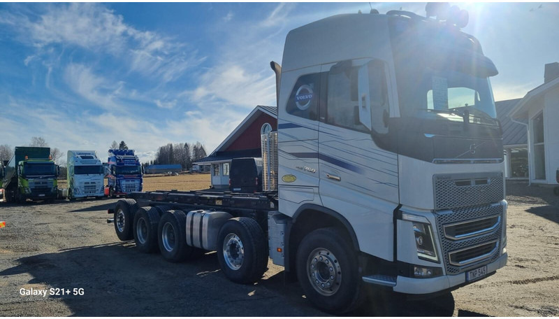 Volvo FH750 New engine and gearbox - Камион со кабинска шасија: слика 5 Volvo FH750 New engine and gearbox - Камион со кабинска шасија: слика 5