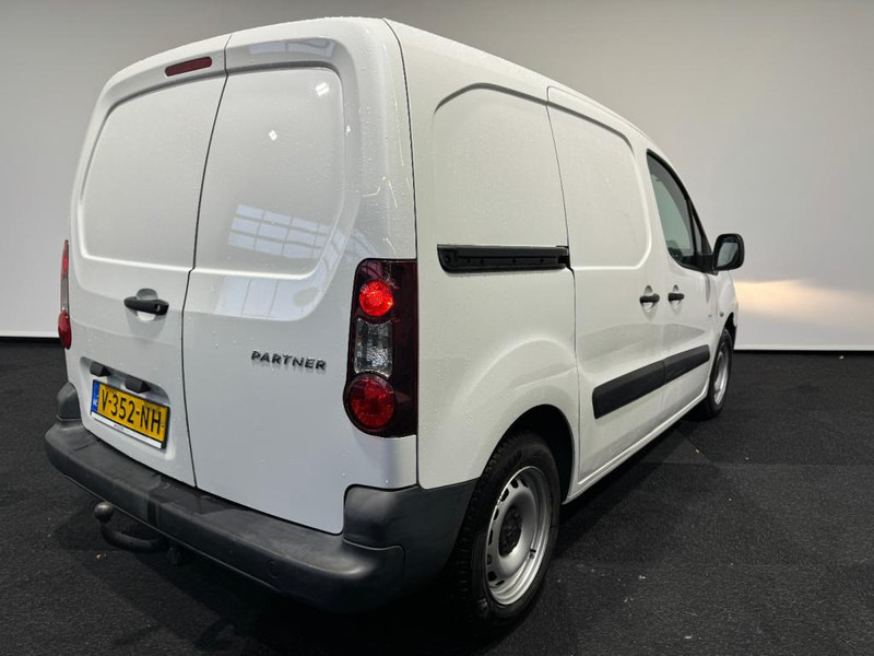 Peugeot Partner Partner L1H1. 1.6 HDi 75 Apk 2026. Airco - Мало комбе: слика 3 Peugeot Partner Partner L1H1. 1.6 HDi 75 Apk 2026. Airco - Мало комбе: слика 3