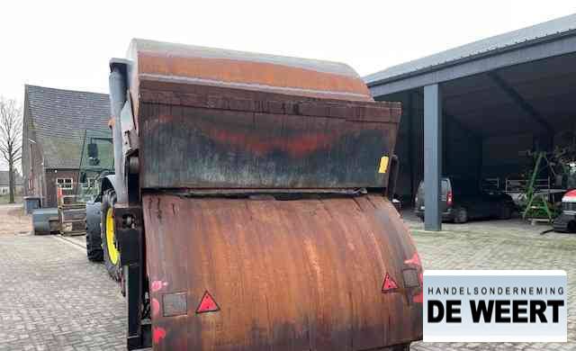 Trioliet triomix 1-1200 - Вагон за мешање сточна храна: слика 4 Trioliet triomix 1-1200 - Вагон за мешање сточна храна: слика 4