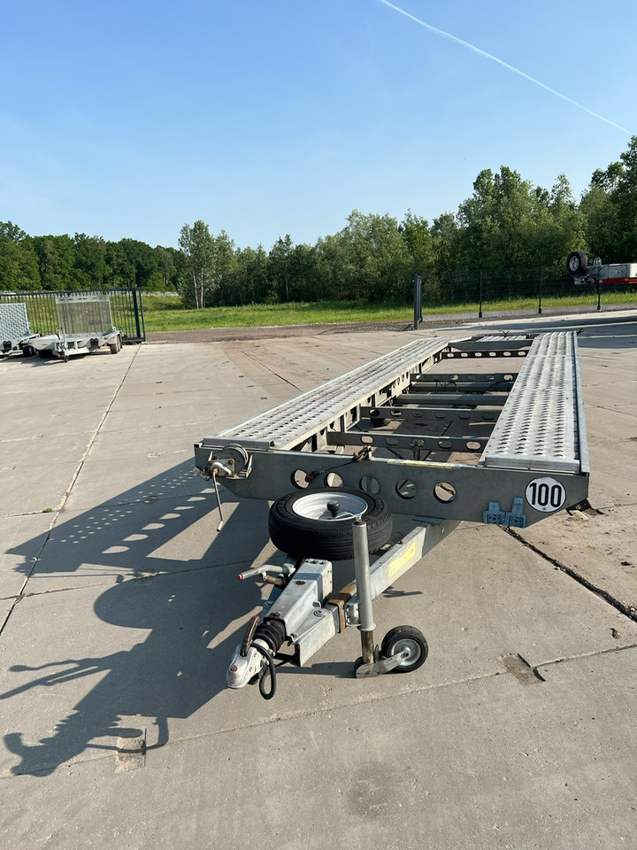 Przyczepa laweta WIOLA - Автотранспортна приколка: слика 1 Przyczepa laweta WIOLA - Автотранспортна приколка: слика 1