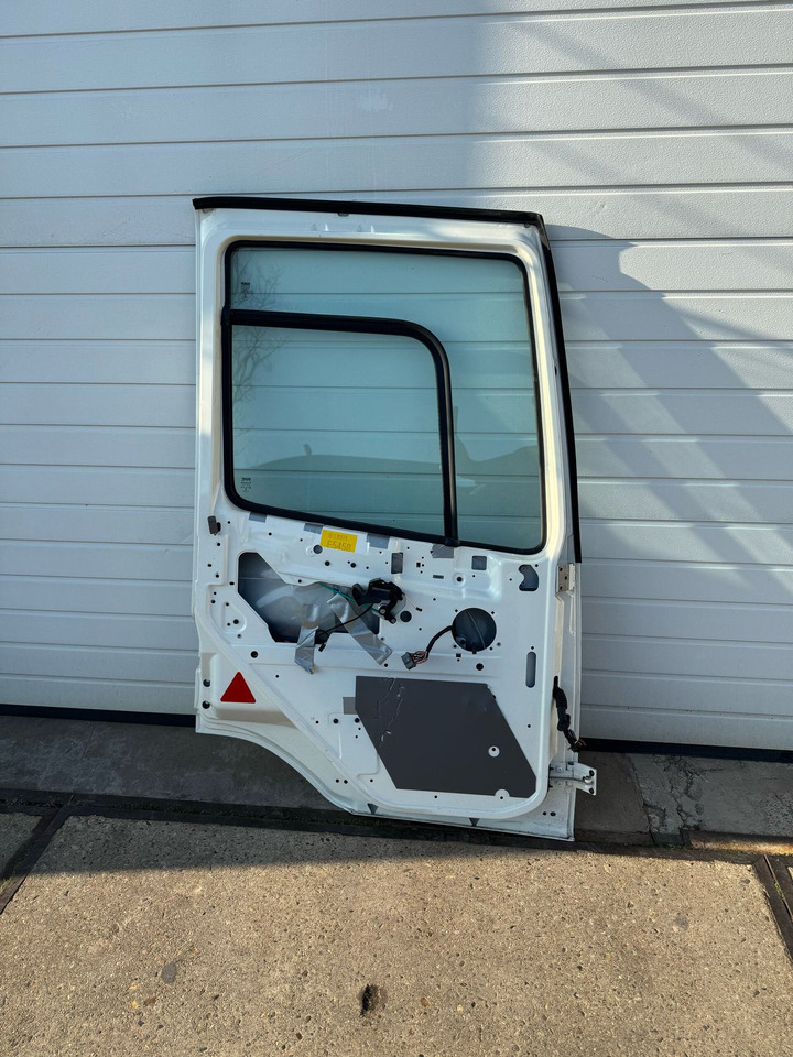 DAF CF EURO 6 PORTIER LINKS COMPLEET 1950970A6 - Врата и делови за Камион: слика 2 DAF CF EURO 6 PORTIER LINKS COMPLEET 1950970A6 - Врата и делови за Камион: слика 2