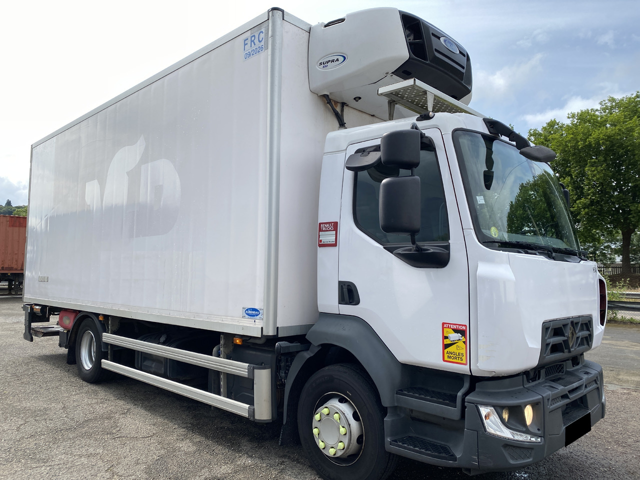 RENAULT D16 - Камион ладилник: слика 1 RENAULT D16 - Камион ладилник: слика 1