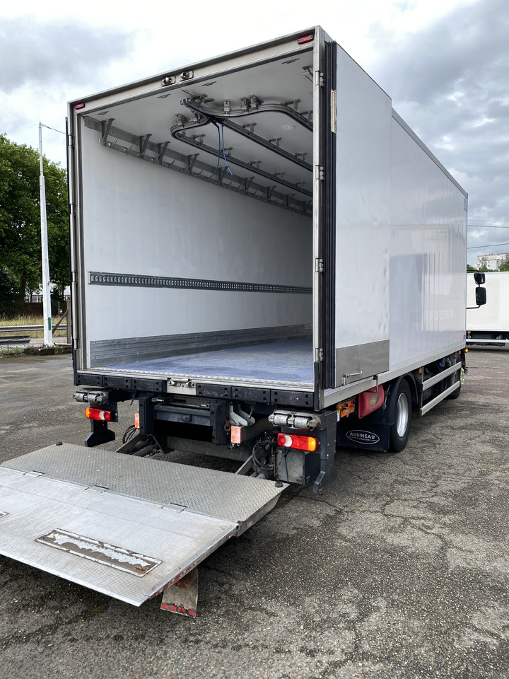 RENAULT D16 - Камион ладилник: слика 2 RENAULT D16 - Камион ладилник: слика 2