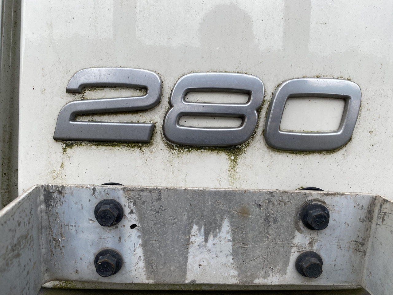 VOLVO FL 280 - Камион ладилник: слика 5 VOLVO FL 280 - Камион ладилник: слика 5