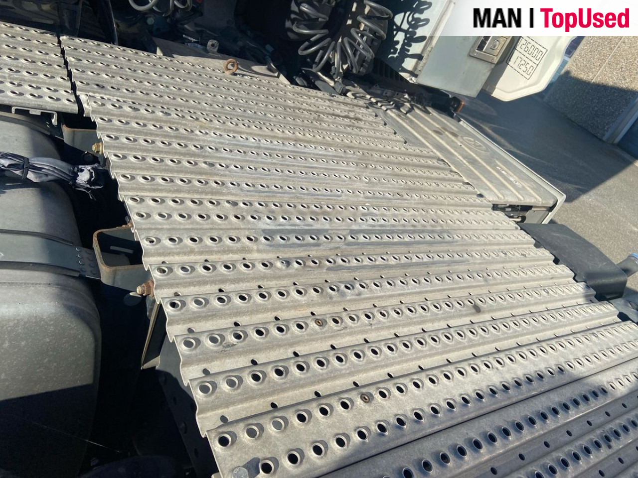 MAN TGX 26.470 6x2/4 BL SA "ADR" - Камион влекач: слика 4 MAN TGX 26.470 6x2/4 BL SA "ADR" - Камион влекач: слика 4