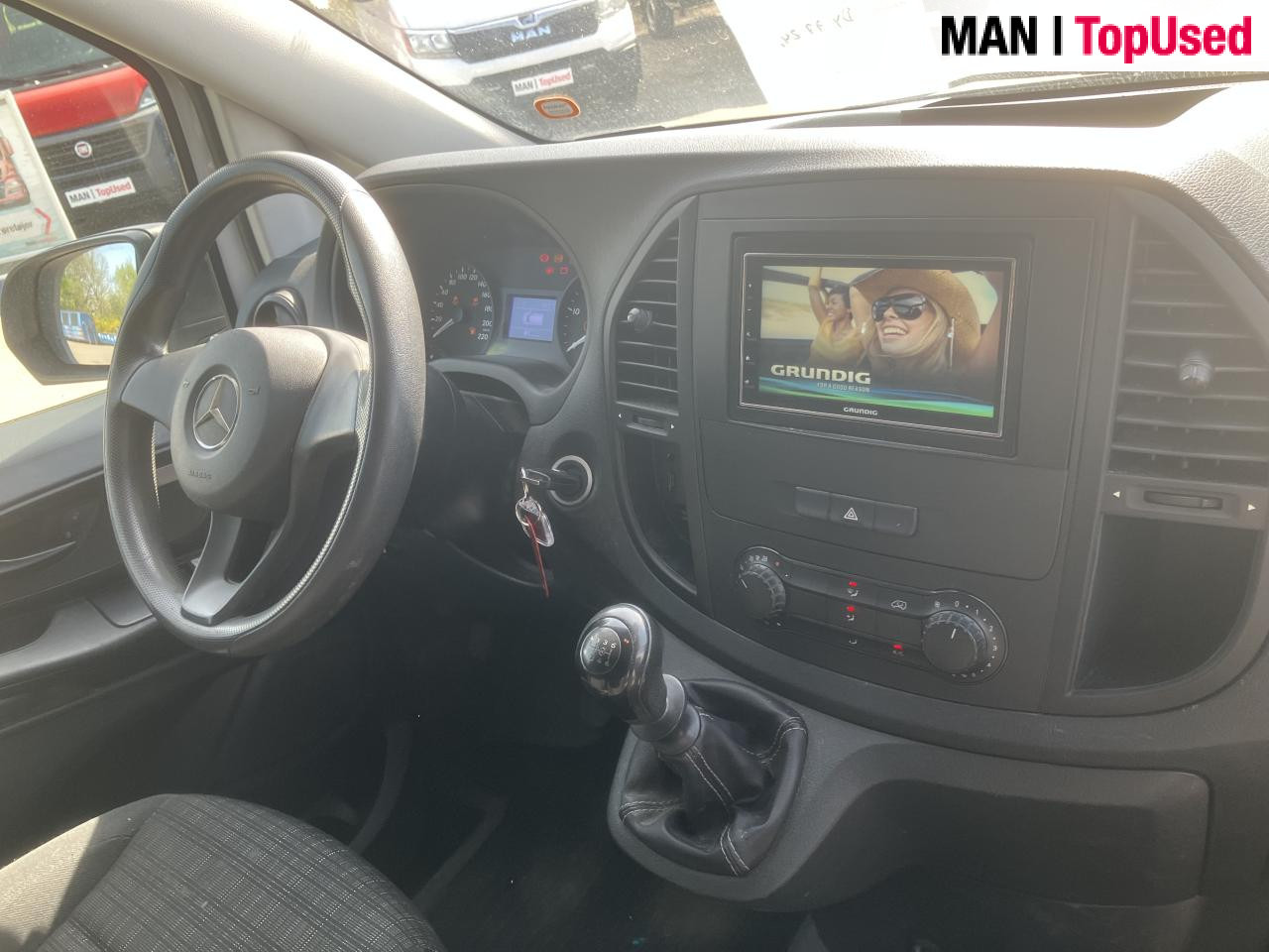 MERCEDES-BENZ VITO 111 KASSEVOGN - Мало комбе: слика 4 MERCEDES-BENZ VITO 111 KASSEVOGN - Мало комбе: слика 4