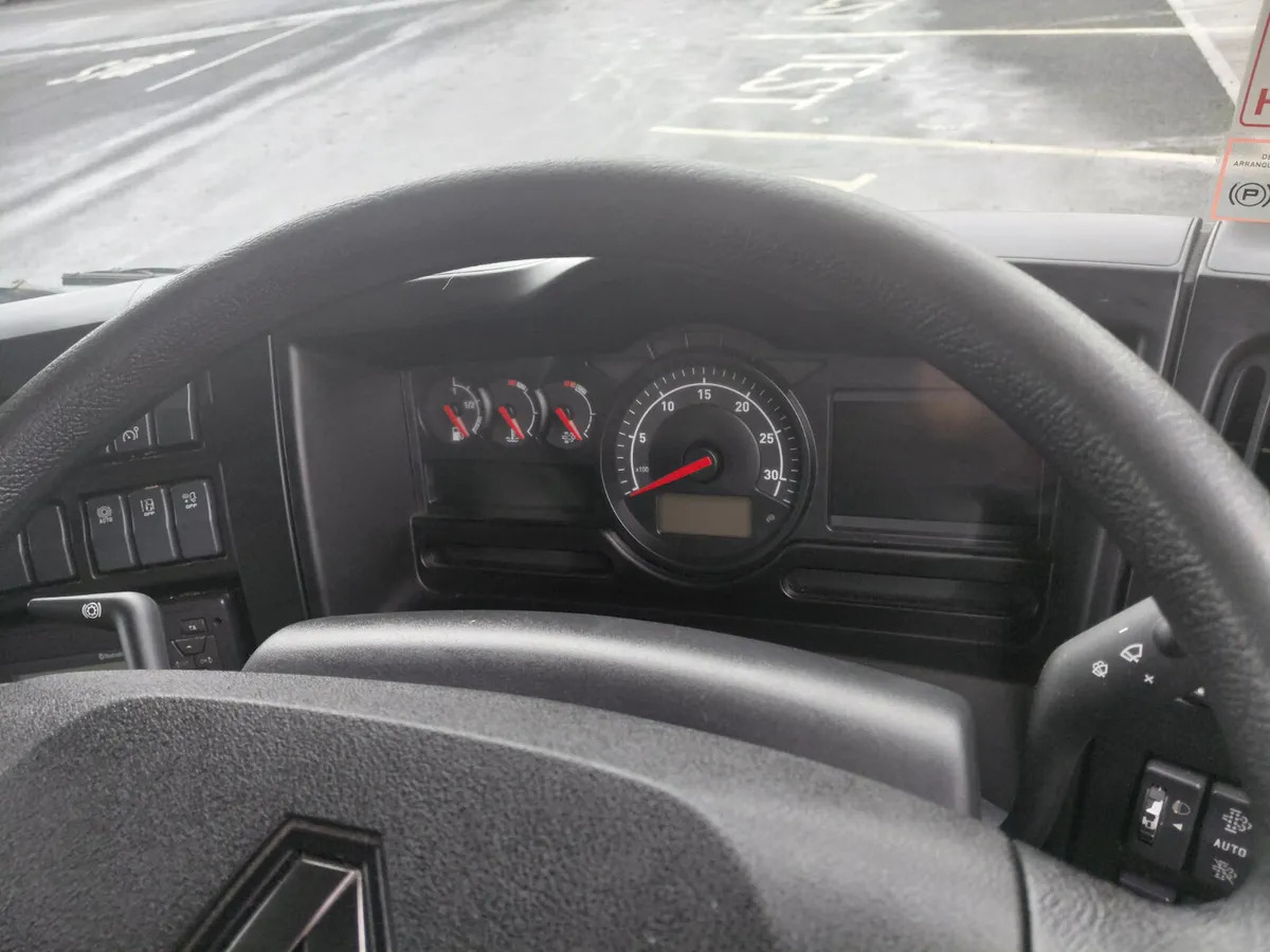 2019 Renault D 12T - Камион сандучар: слика 2 2019 Renault D 12T - Камион сандучар: слика 2